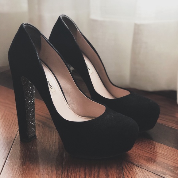 MiuMiu black pumps with sequin sole - Picture 2 of 5